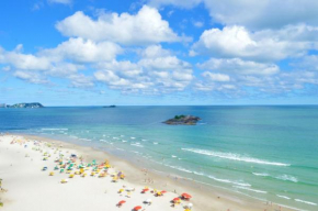 Apartamento Frente Total ao Mar na Praia das Pitangueiras - Alto Padrão - 10 Pessoas